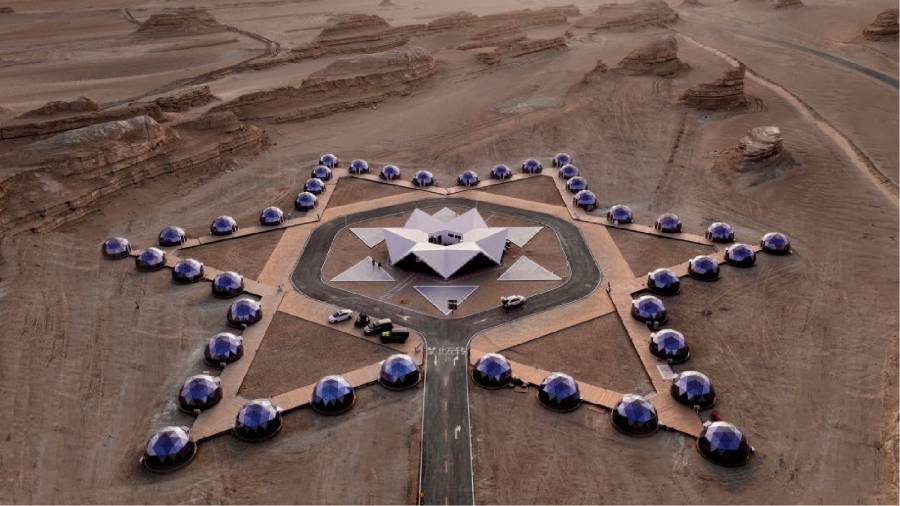 火星移民预演场——模拟外星环境的极端生存训练山阳县户外野奢帐篷实验项目